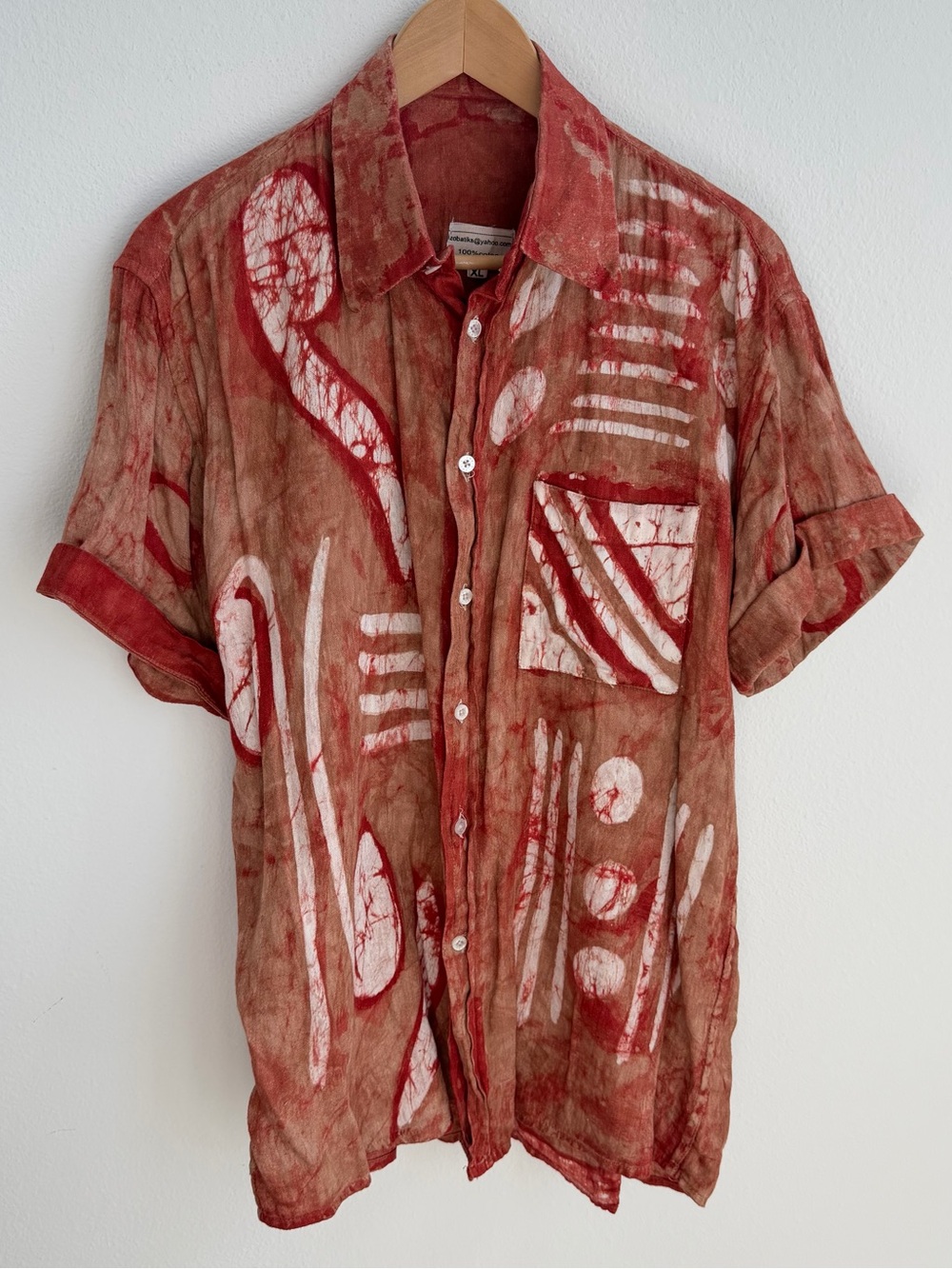 Men’s XL Batik Shirt 100% Cotton Abstract Art Red Brown Short Sleeve Button Up